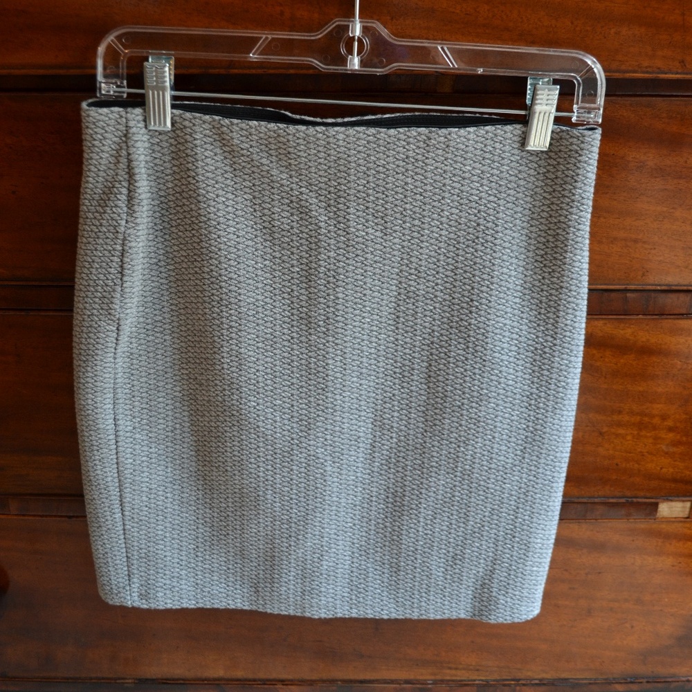 Gray Textured Tight Skirt from Loft Small